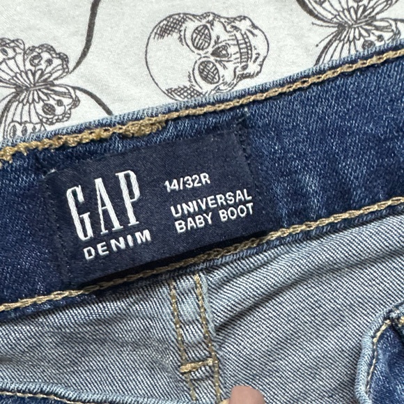 GAP High Rise Blue Jeans - Picture 5 of 6